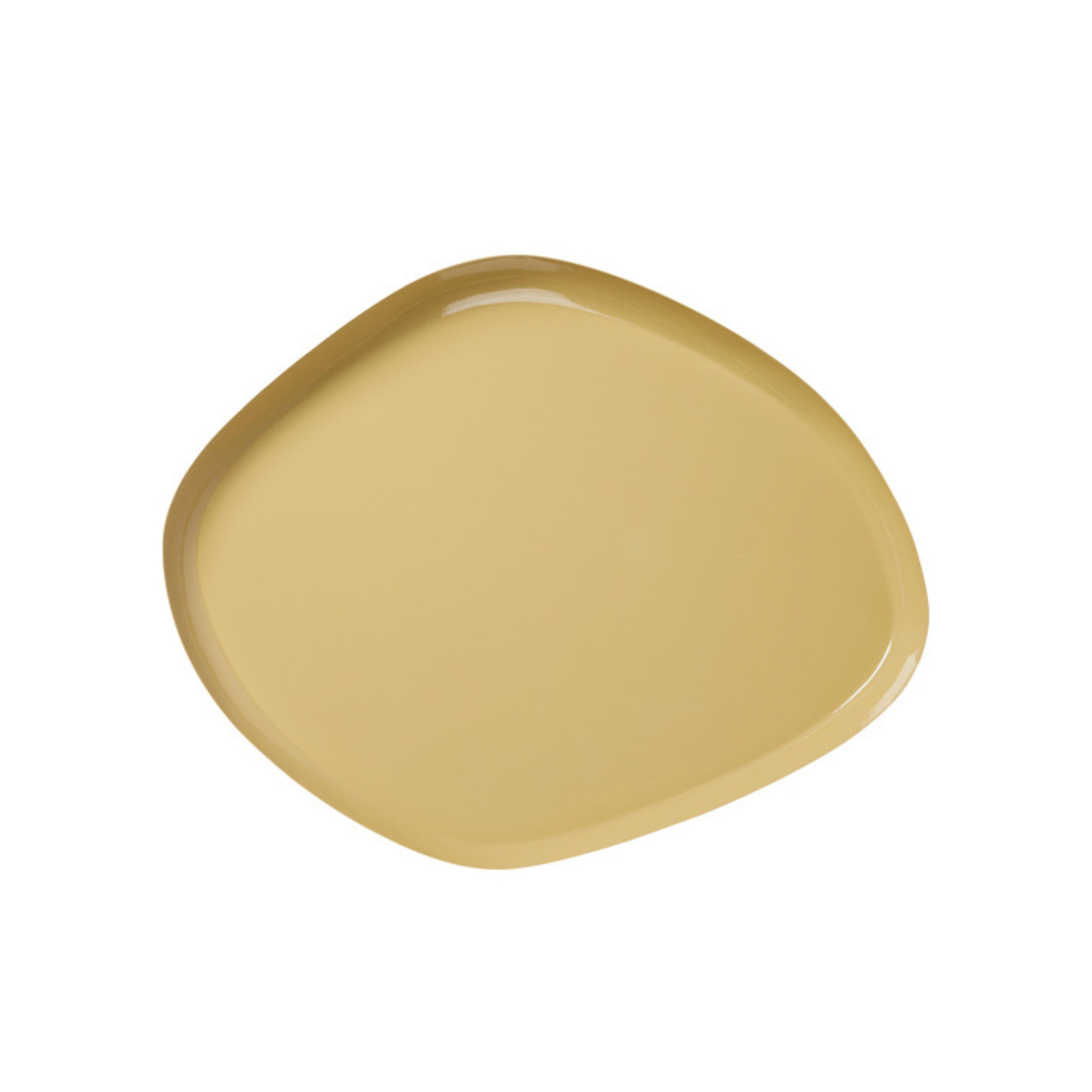 Het Broste Copenhagen Mie Dienblad L Taupe Zand 39/32 is een taankleurig, onregelmatig gevormd bord van keramiek met gladde, afgeronde randen, gefotografeerd op een witte achtergrond.