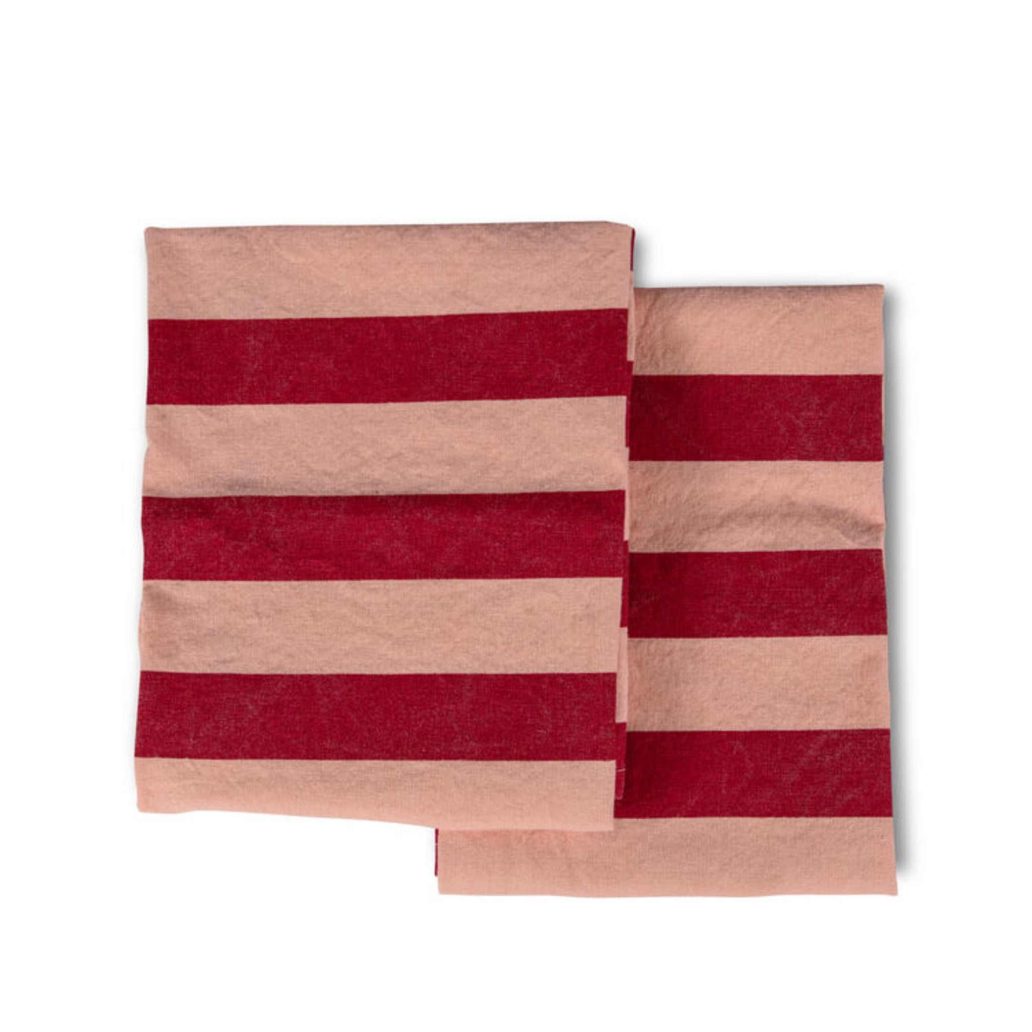 Twee gevouwen Byon Theedoek Leya Rood handdoeken, gemaakt van biologisch katoen en met brede rode en beige strepen, liggen naast elkaar op een witte achtergrond. Merk: Byon. Set van 2.