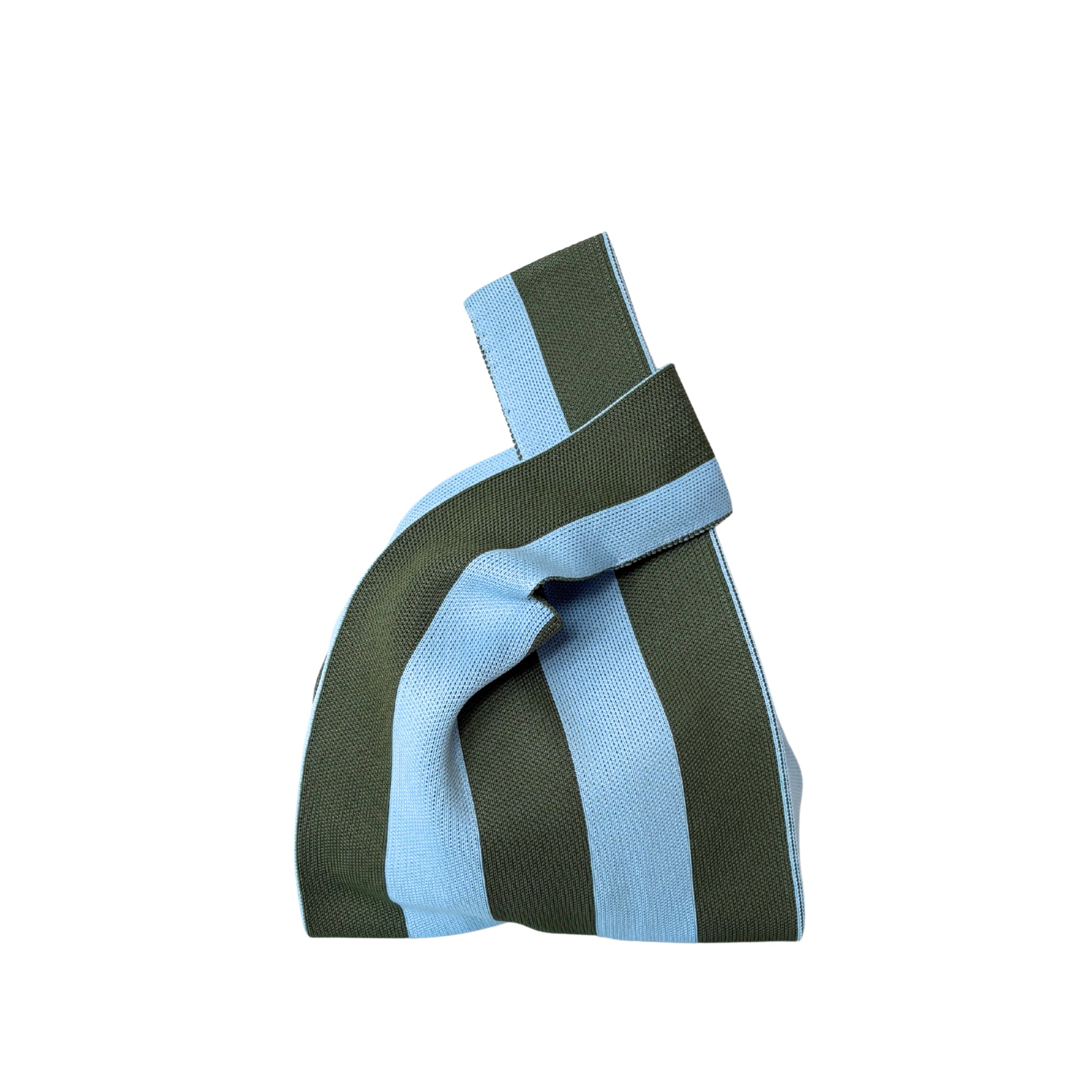 Een Caro Antwerp Caro Handtas Stripe Dolce Far Niente Olivia handtas met afwisselend brede lichtblauwe en donkergroene strepen, gedraaid en gevouwen tegen een witte achtergrond.