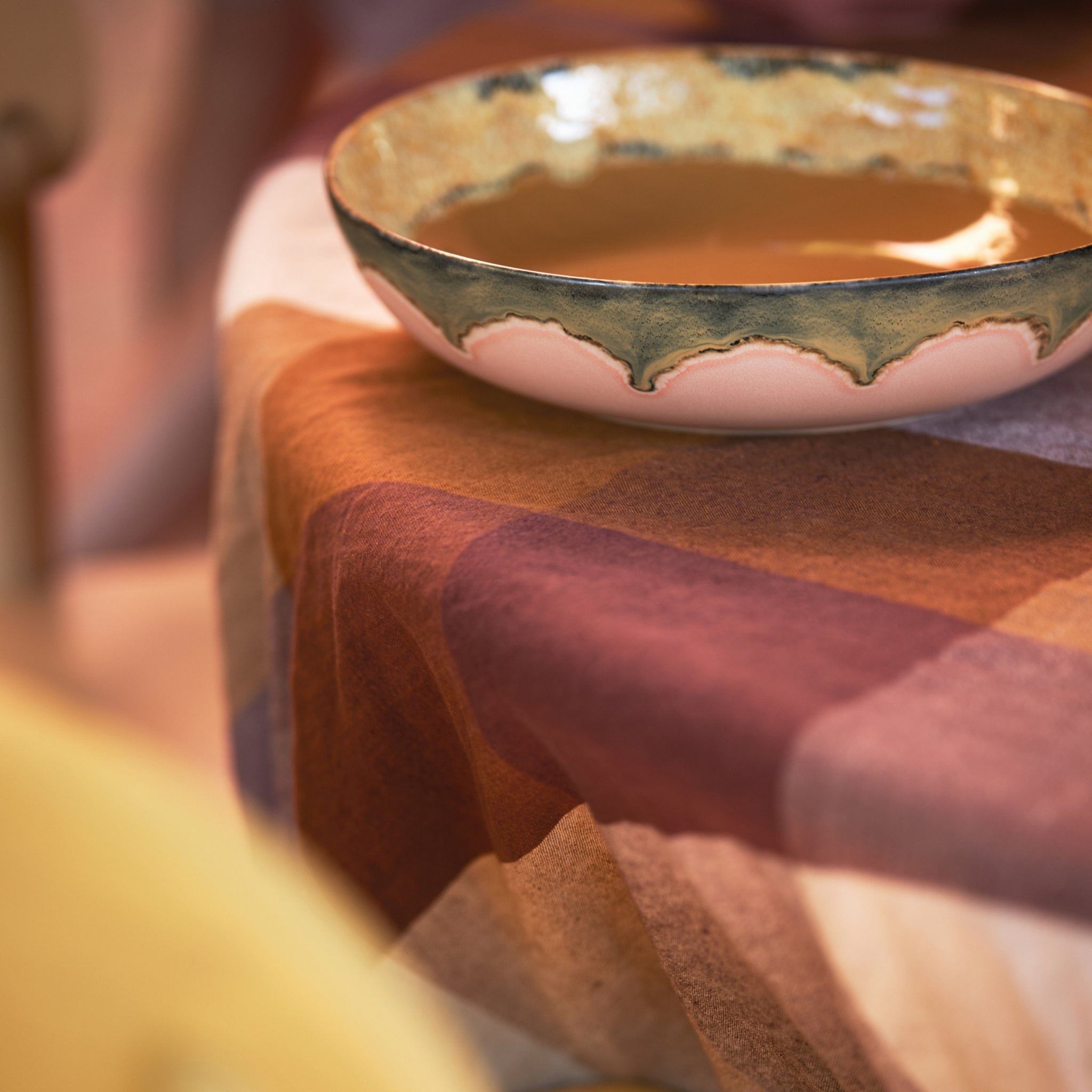 HK Living 70s Ceramics Serveerschaal Sunflower D33 - HK Living