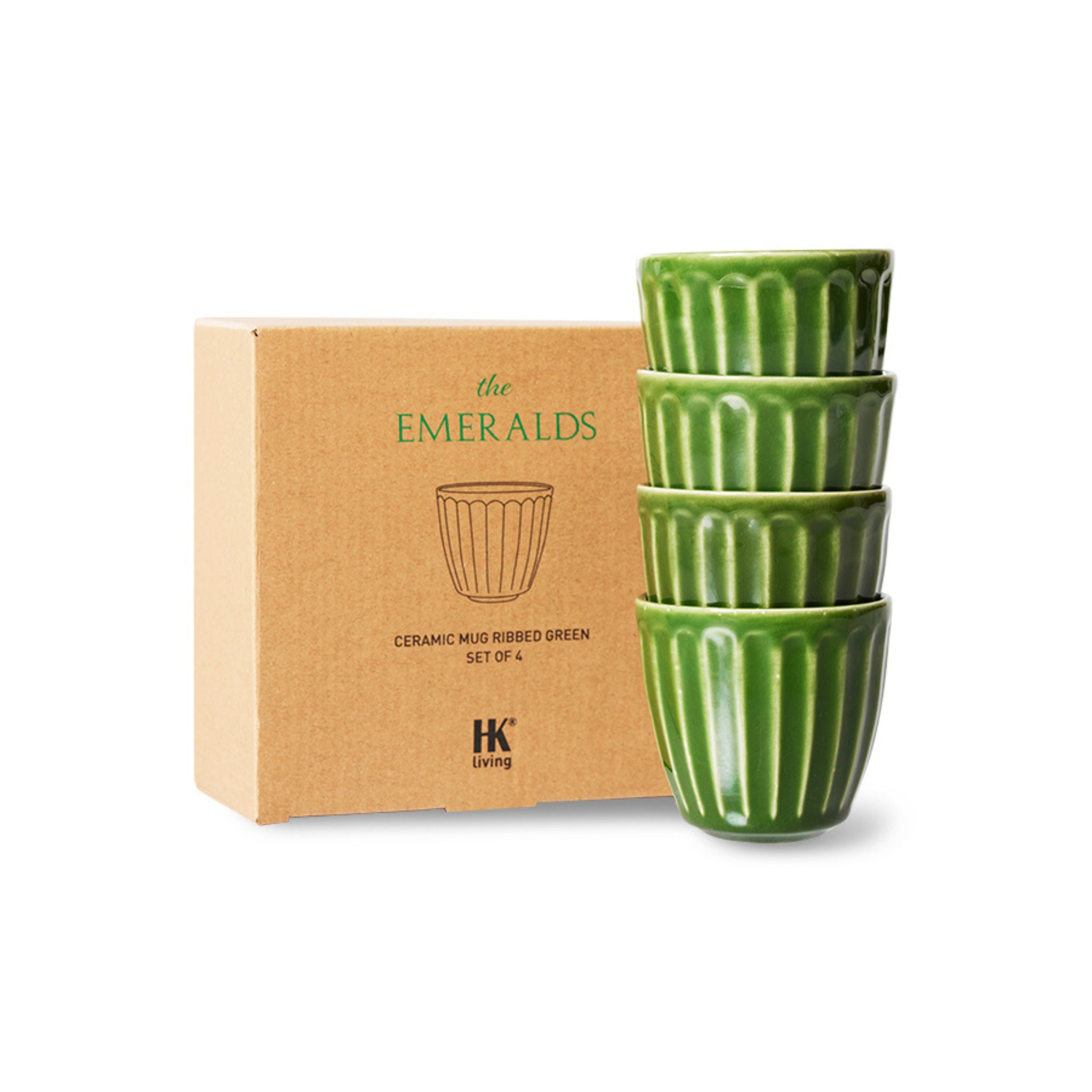 Een set van vier groene geribbelde keramische mokken uit de HK Living The Emeralds collectie (HK Living The Emeralds Keramische Mok Geribbeld Groen 4 st.) staat naast een bruine doos met het label EMERALDS.
