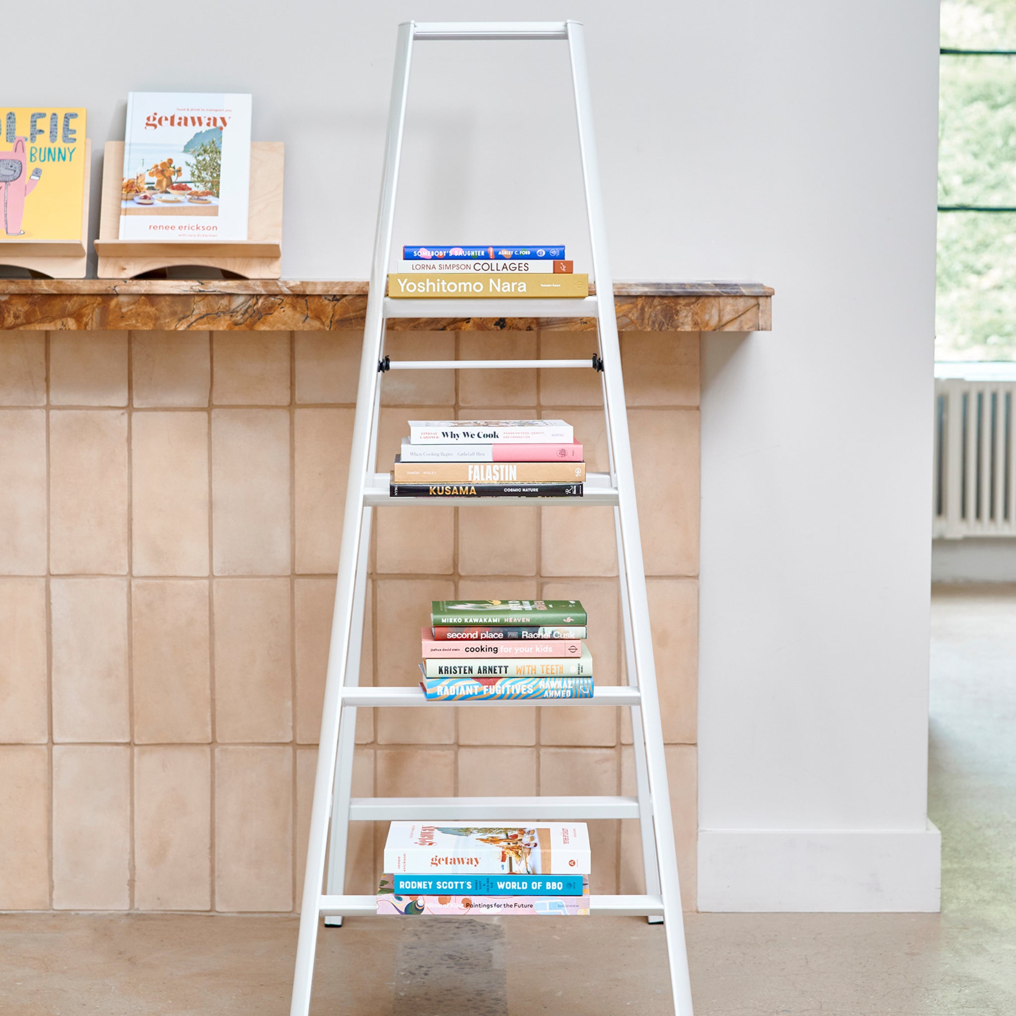 Hasegawa Lucano Ladder 4 Step Wit - Hasegawa