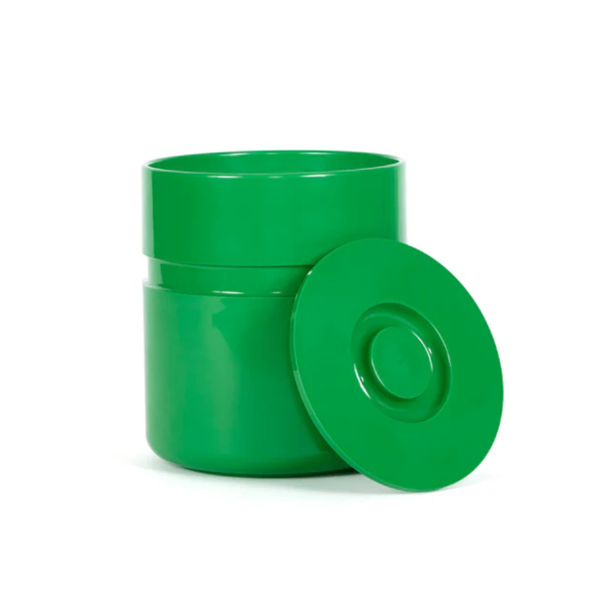 Een groene Heller Asti Ijsemmer Groen cilindrische ijsemmer van Heller is open en leeg afgebeeld, met het bijpassende deksel ernaast op een witte achtergrond.