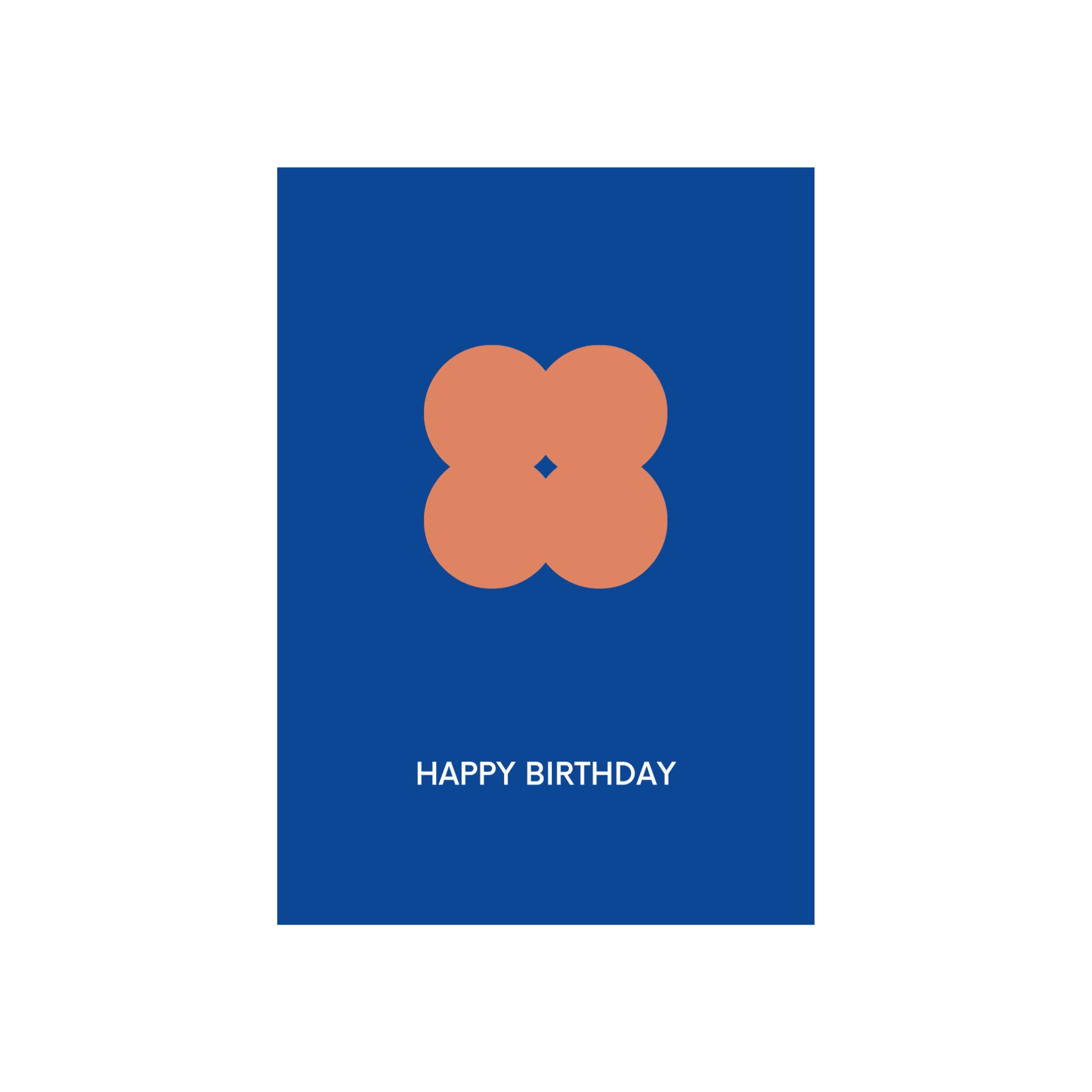 De Matriks JL Postkaart Happy Birthday Navy Dubbel van Matriks heeft een eenvoudig oranje bloemachtig ontwerp op een navy kaart met daaronder "HAPPY BIRTHDAY" in witte tekst.