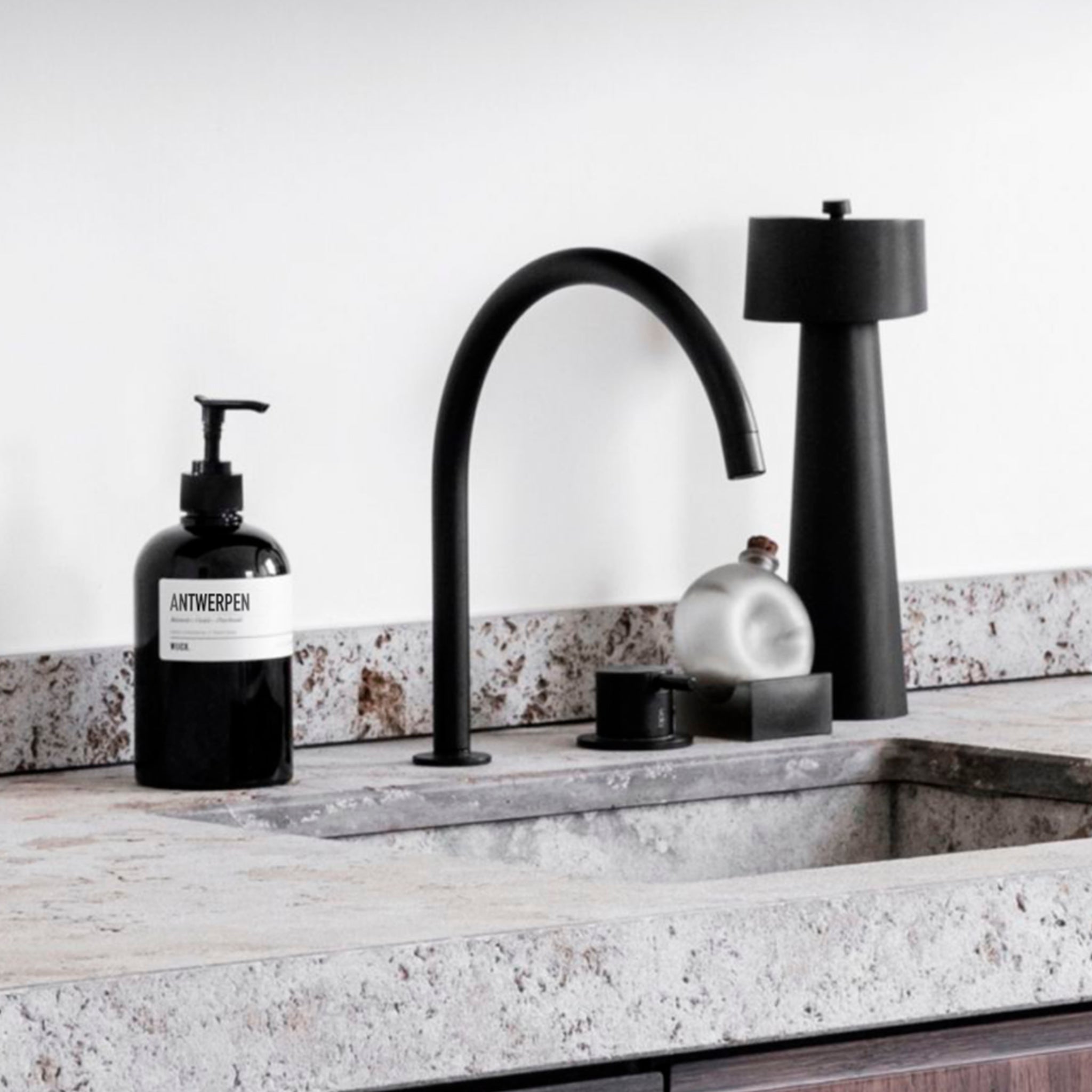 Wijck Handzeep Boulevard Antwerpen 500 ml - Wijck