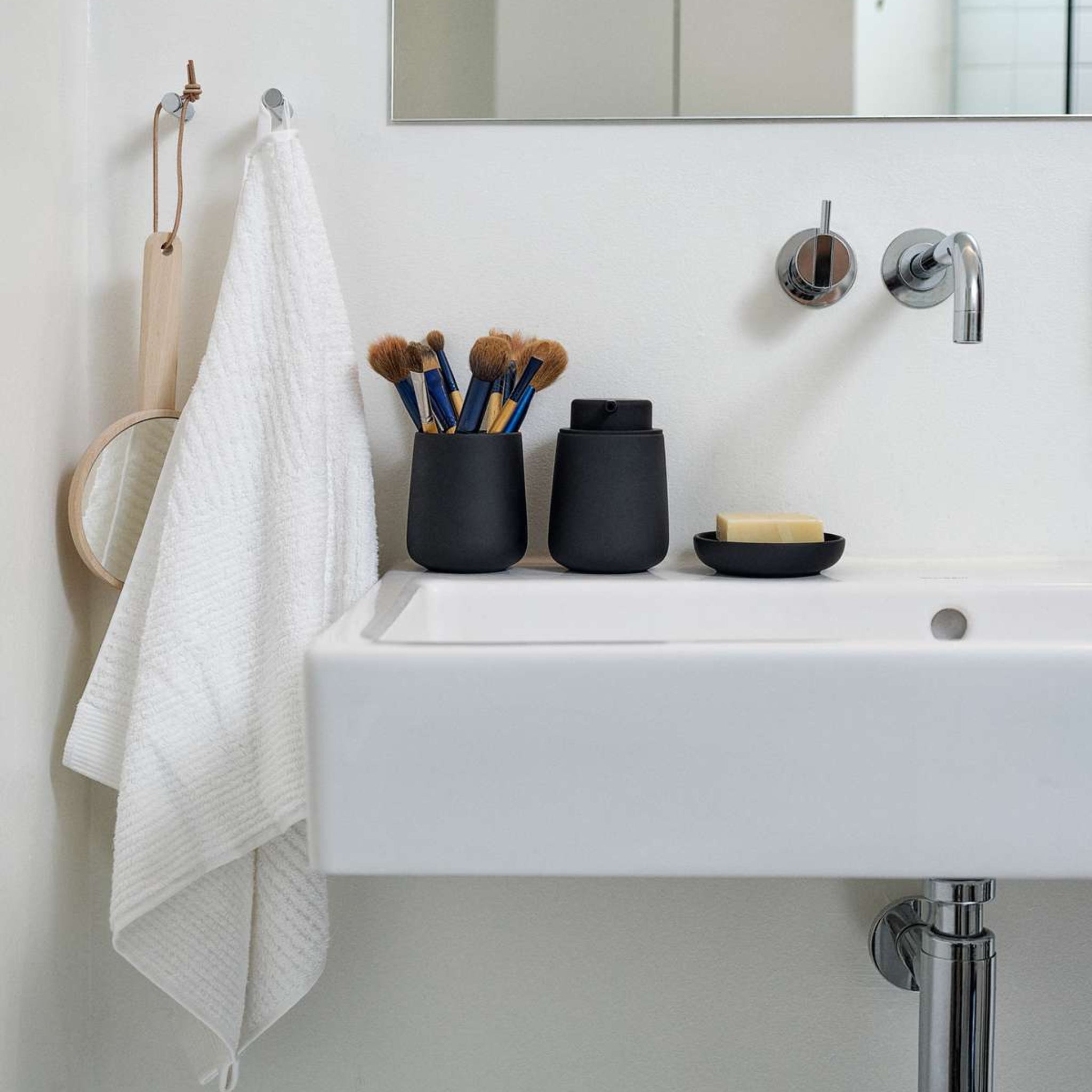 Zone Denmark Nova One Zeepdispenser Zwart - Zone Denmark