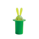 De Alessi Magic Bunny Tandenstokerhouder Groen is een speelse groene plastic tandenstokerhouder in een cilinder, met Alessi's kenmerkende konijnendesign.