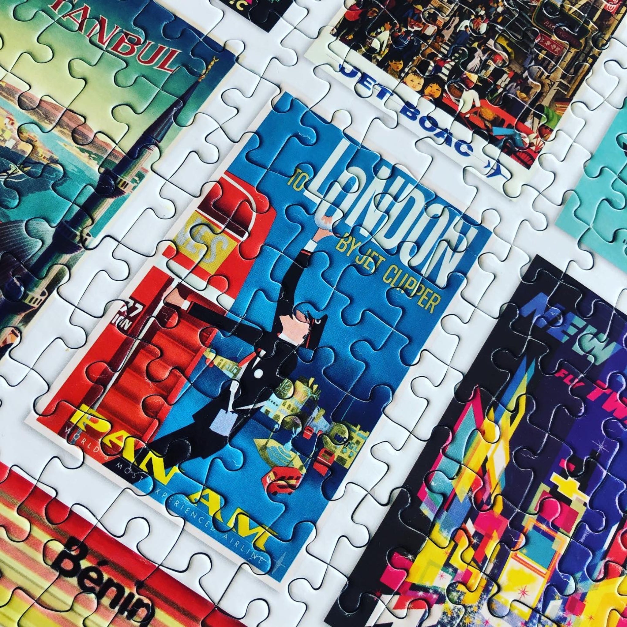 Happily Puzzles Wanderlust Puzzel 1000 stukjes Detail