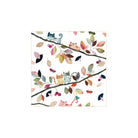 De Papieren Servetten Fall Cats 33/33 van PPD heeft een grillig aquarelontwerp van kleurrijke katten op boomtakken met veelkleurige bladeren en roze kersen, gedrukt op milieuvriendelijk FSC-papier voor een speelse touch.